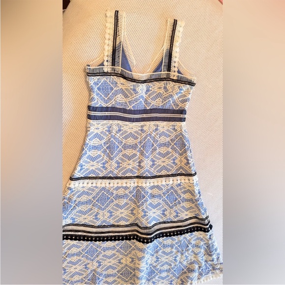 Gianni Bini Tiered blue dress size 4 - Picture 11 of 16